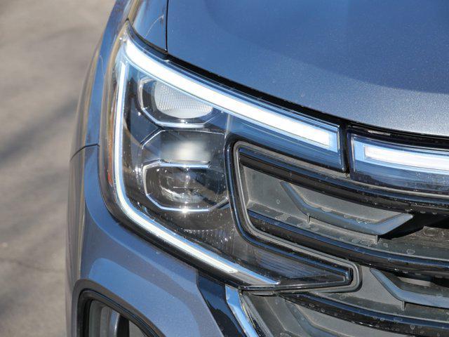 used 2025 Volkswagen Atlas Cross Sport car, priced at $33,325