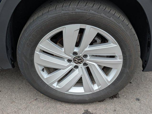 used 2023 Volkswagen Atlas Cross Sport car, priced at $32,345