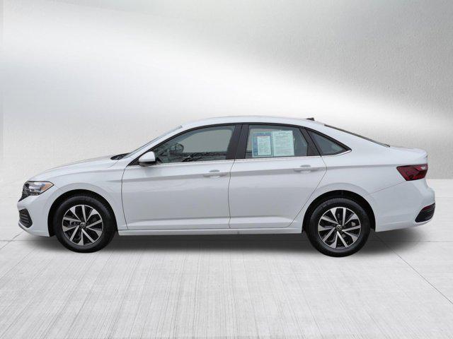 used 2024 Volkswagen Jetta car, priced at $20,825