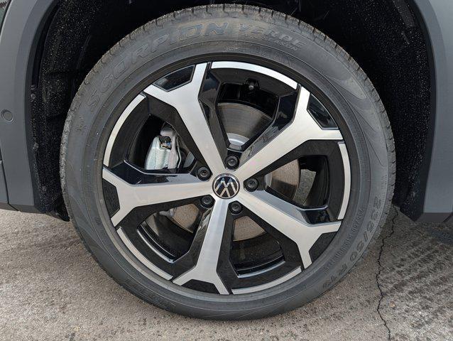 new 2026 Volkswagen Tiguan car, priced at $36,786