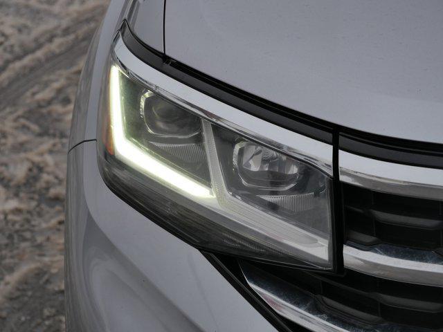 used 2022 Volkswagen Atlas Cross Sport car, priced at $23,975