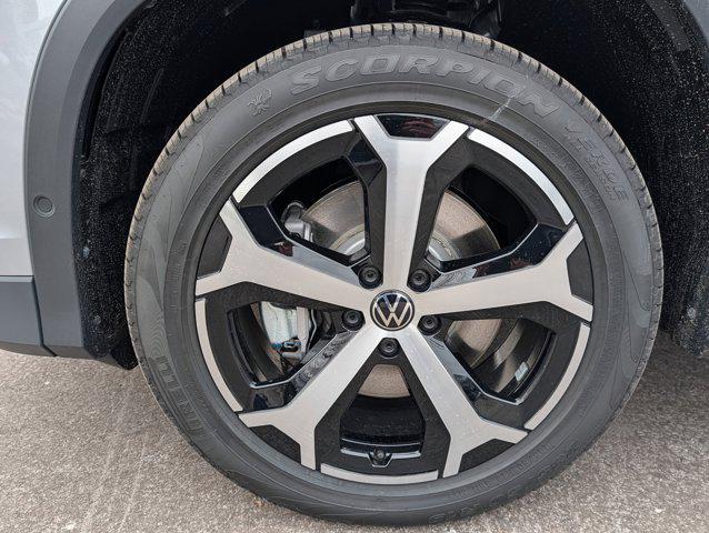 new 2026 Volkswagen Tiguan car, priced at $36,786