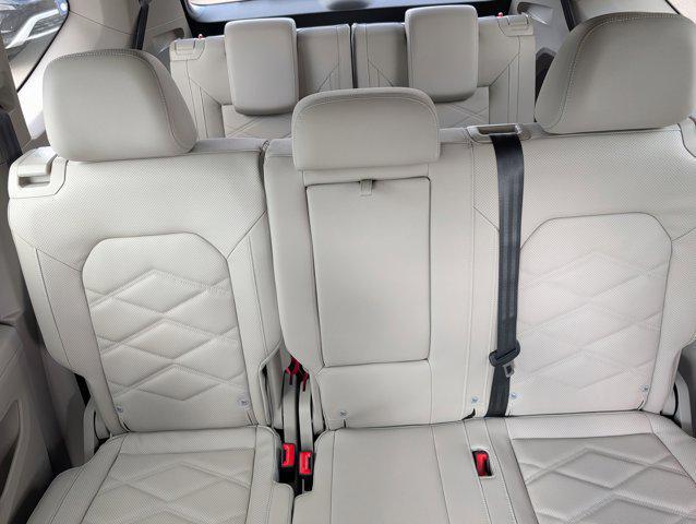 new 2026 Volkswagen Atlas car, priced at $44,278