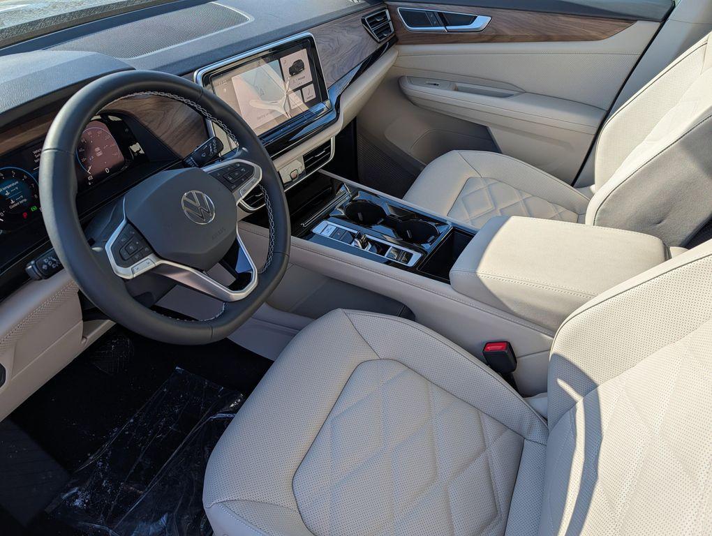 new 2026 Volkswagen Atlas car, priced at $44,439