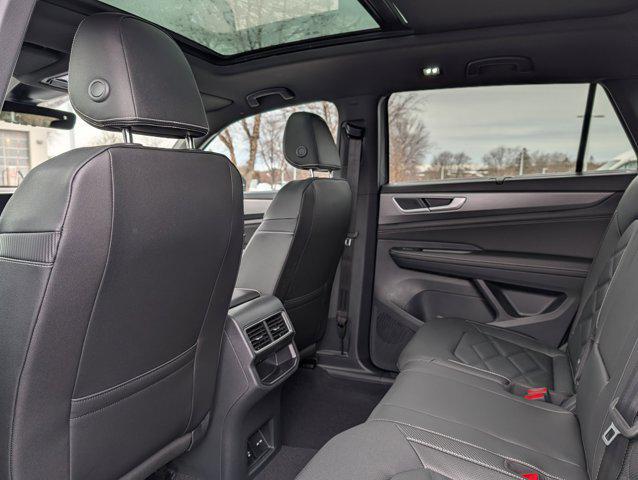 new 2026 Volkswagen Atlas Cross Sport car, priced at $45,246