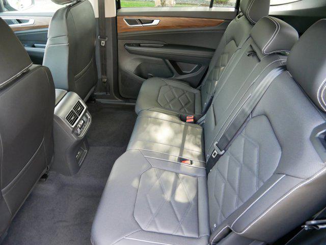 new 2026 Volkswagen Atlas car, priced at $40,246