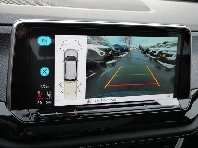 new 2026 Volkswagen Atlas Cross Sport car, priced at $50,326