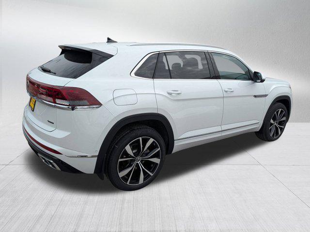 new 2026 Volkswagen Atlas Cross Sport car, priced at $52,643