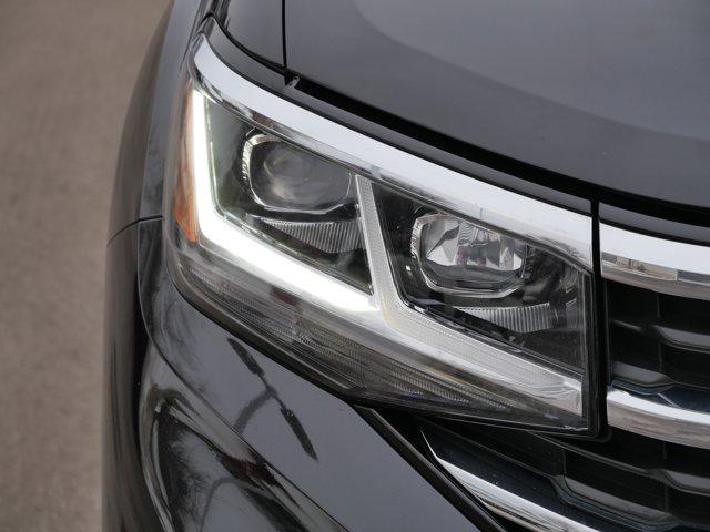 used 2022 Volkswagen Atlas Cross Sport car, priced at $27,995