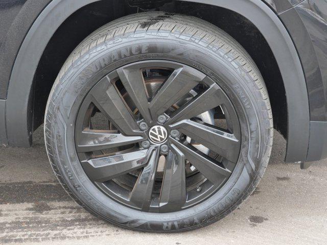used 2022 Volkswagen Atlas Cross Sport car, priced at $27,995