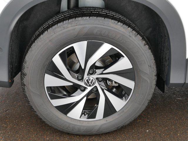 new 2026 Volkswagen Tiguan car, priced at $32,881