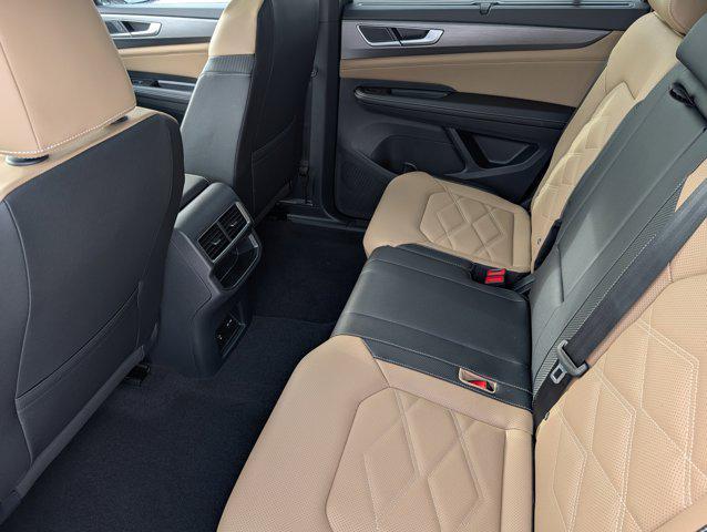 new 2026 Volkswagen Atlas Cross Sport car, priced at $43,616