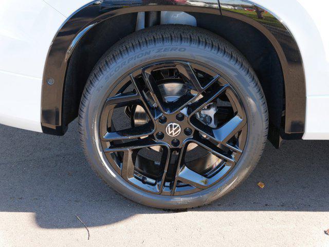 new 2026 Volkswagen Tiguan car, priced at $40,191