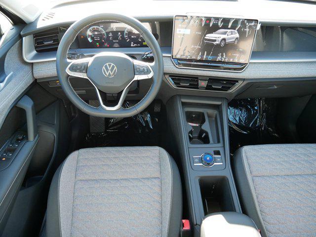 new 2026 Volkswagen Tiguan car, priced at $33,453