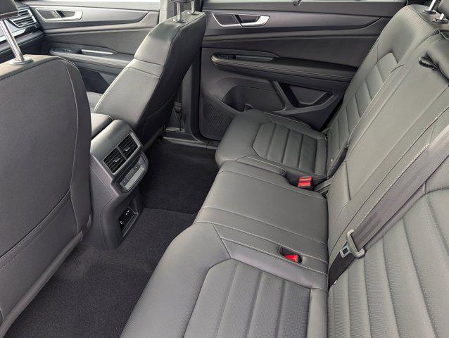 new 2026 Volkswagen Atlas Cross Sport car, priced at $48,233