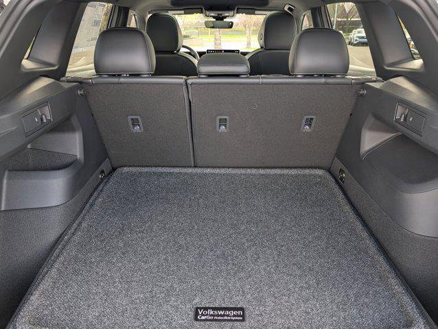 new 2026 Volkswagen Tiguan car, priced at $38,983