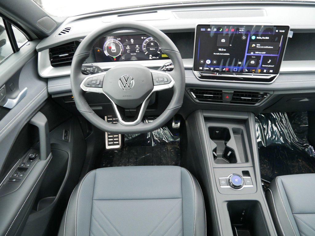 new 2026 Volkswagen Tiguan car, priced at $38,983