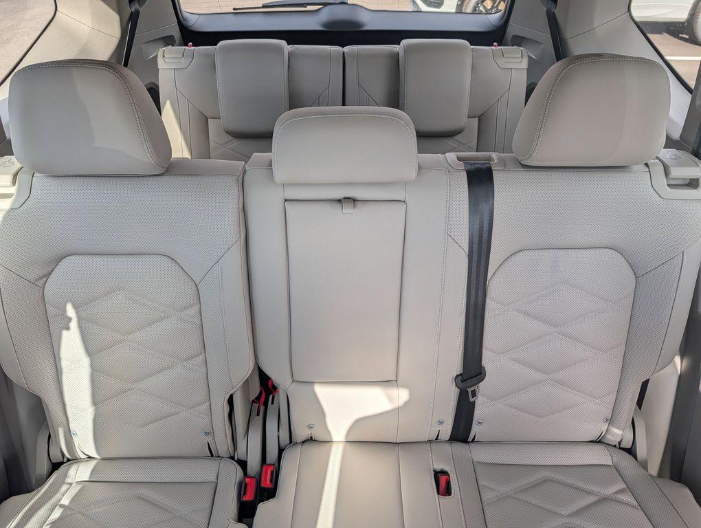 new 2026 Volkswagen Atlas car, priced at $39,533