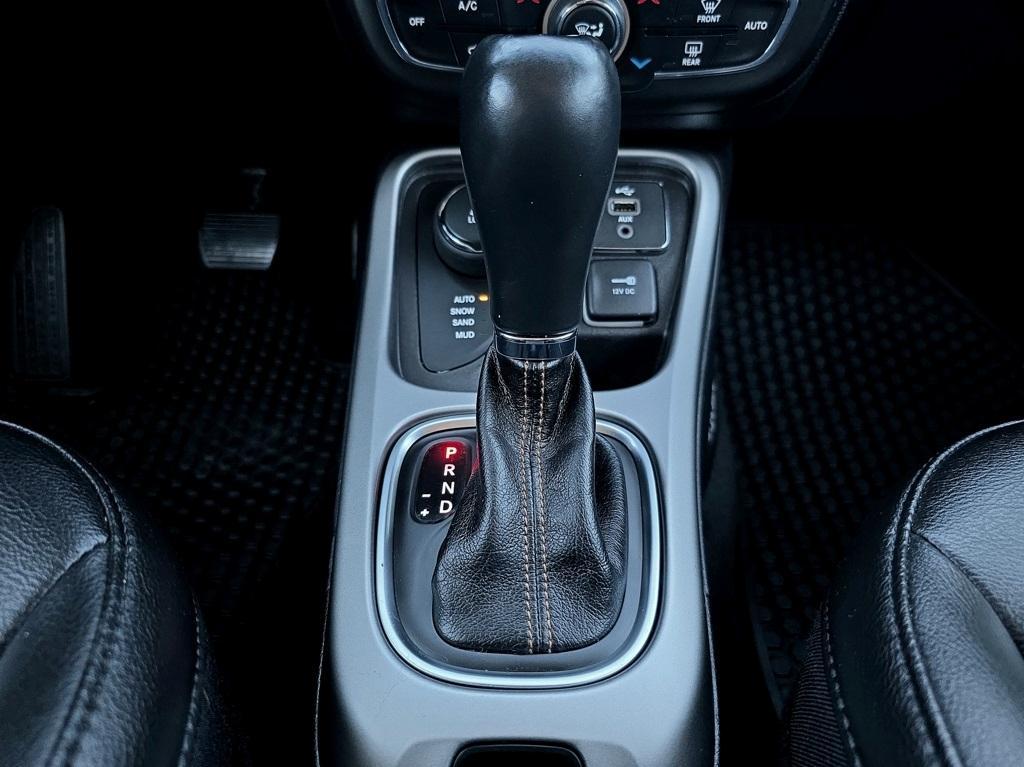 used 2018 Jeep Compass car, priced at $13,899