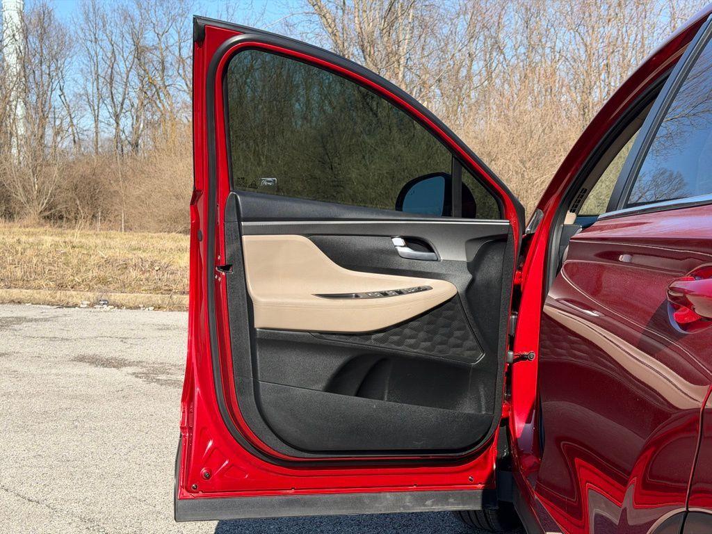 used 2019 Hyundai Santa Fe car, priced at $14,987