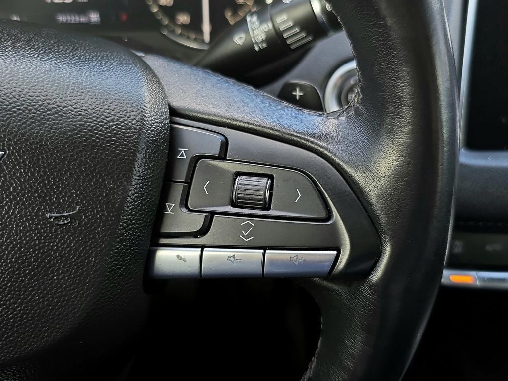 used 2022 Cadillac XT4 car, priced at $22,579