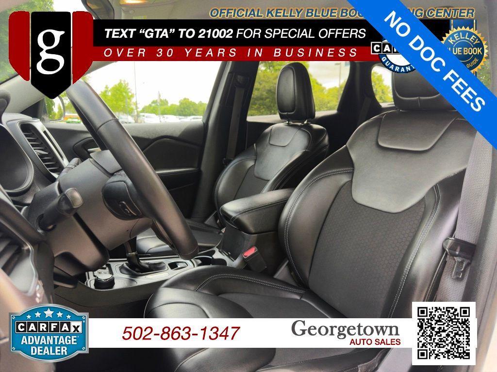 used 2019 Jeep Cherokee car, priced at $17,916