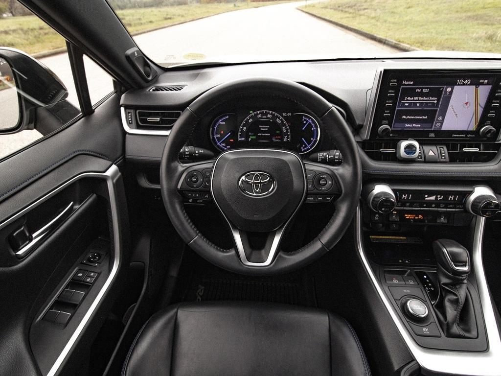 used 2020 Toyota RAV4 Hybrid car, priced at $28,979