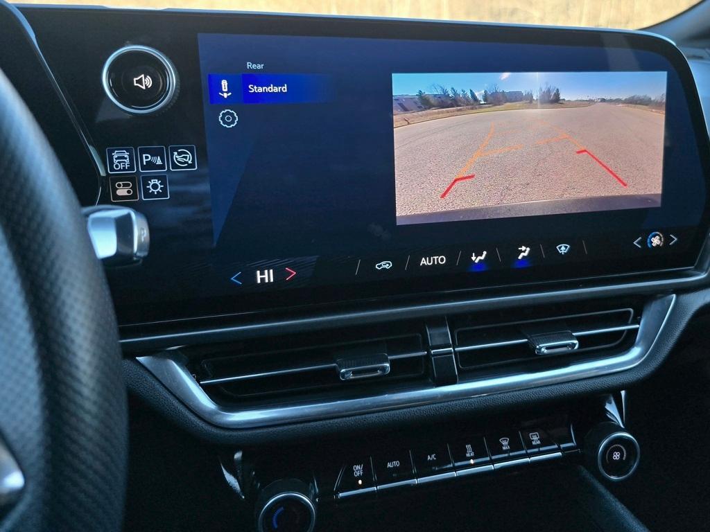 used 2025 Chevrolet Equinox EV car, priced at $21,328