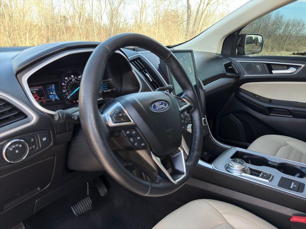 used 2021 Ford Edge car, priced at $16,987