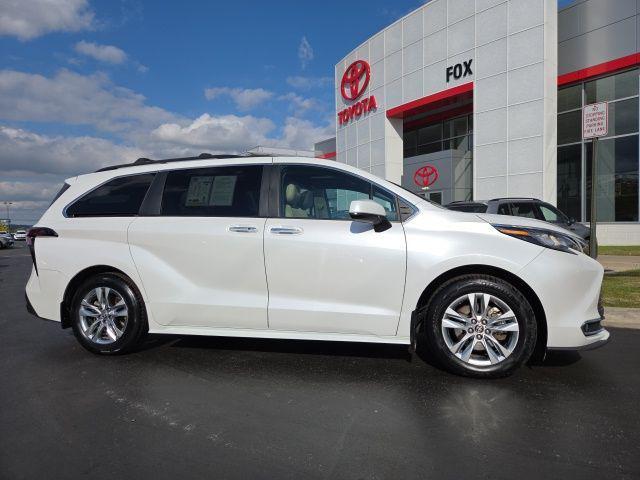used 2023 Toyota Sienna car, priced at $36,372