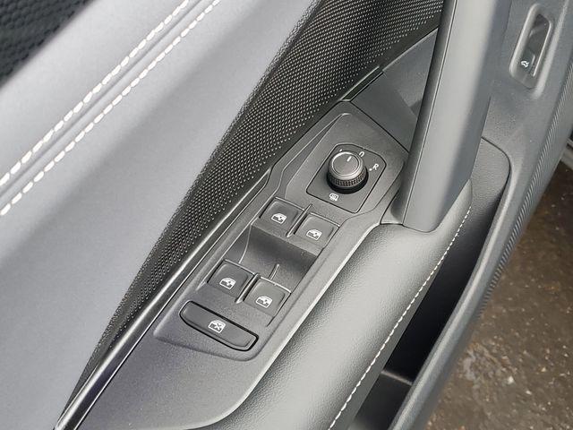 new 2026 Volkswagen Tiguan car, priced at $40,377