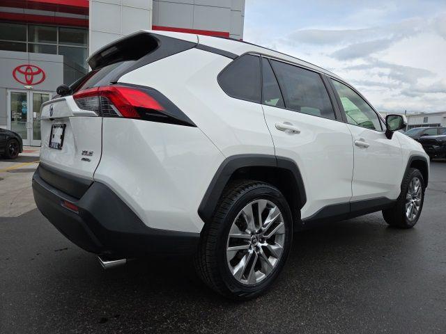 used 2019 Toyota RAV4 car, priced at $23,737