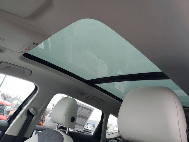 new 2026 Volkswagen Taos car, priced at $32,688