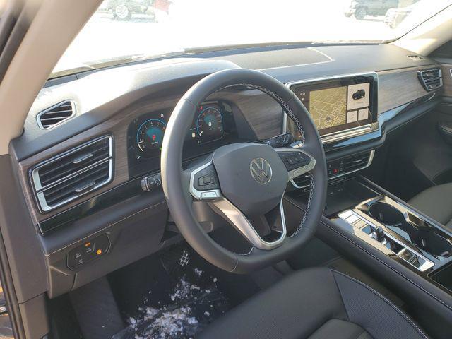 new 2026 Volkswagen Atlas car, priced at $49,193