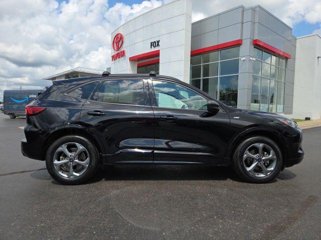 used 2023 Ford Escape car, priced at $20,984
