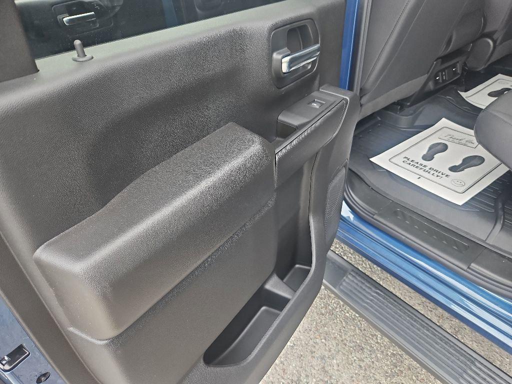 new 2026 GMC Sierra 2500 car, priced at $66,740