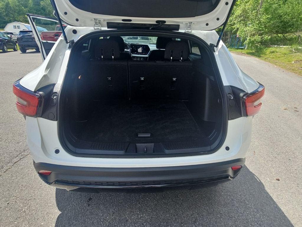 used 2024 Chevrolet Trax car, priced at $20,595