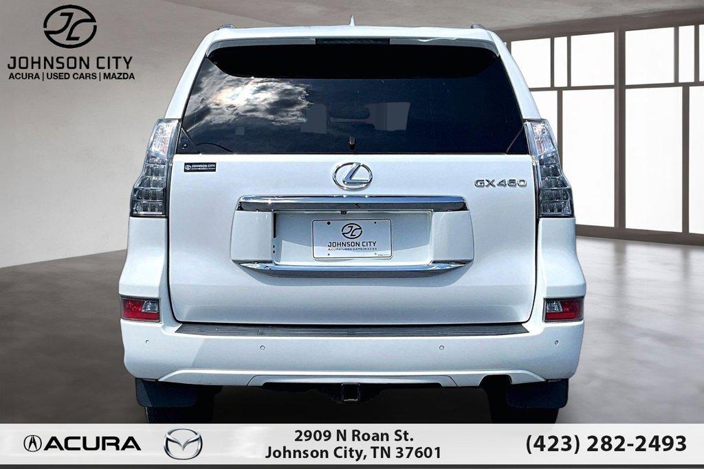Lexus GX view 4