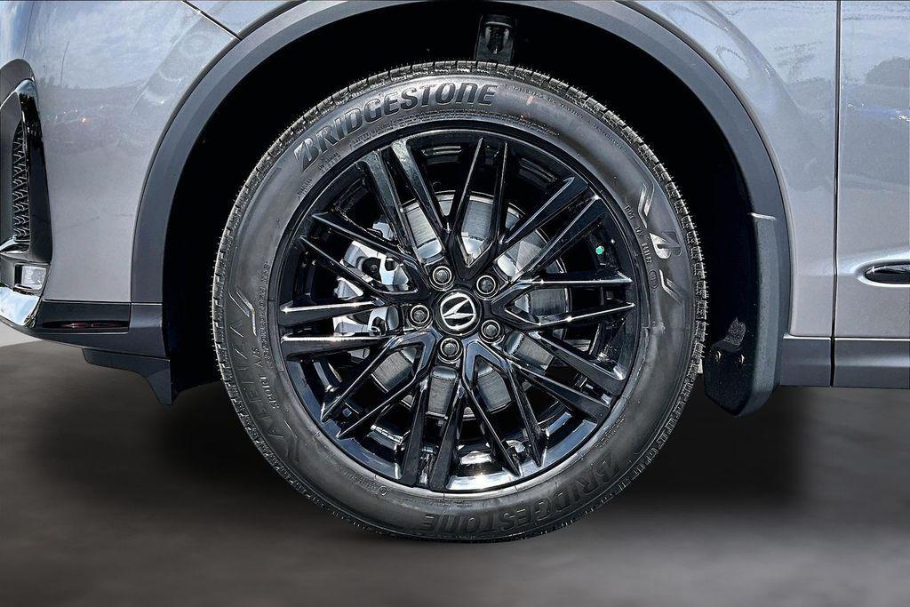 new 2026 Acura MDX car, priced at $70,950