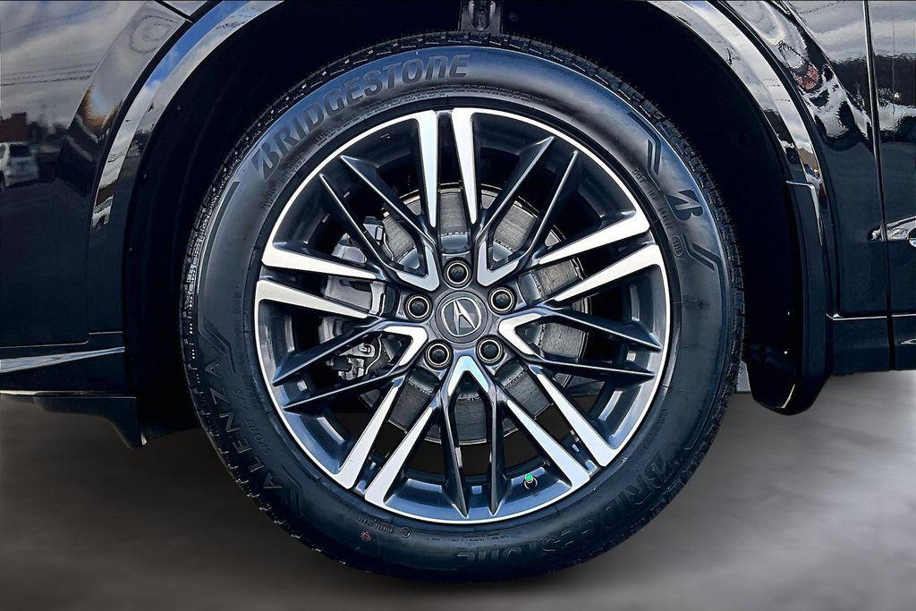 new 2026 Acura MDX car, priced at $68,950