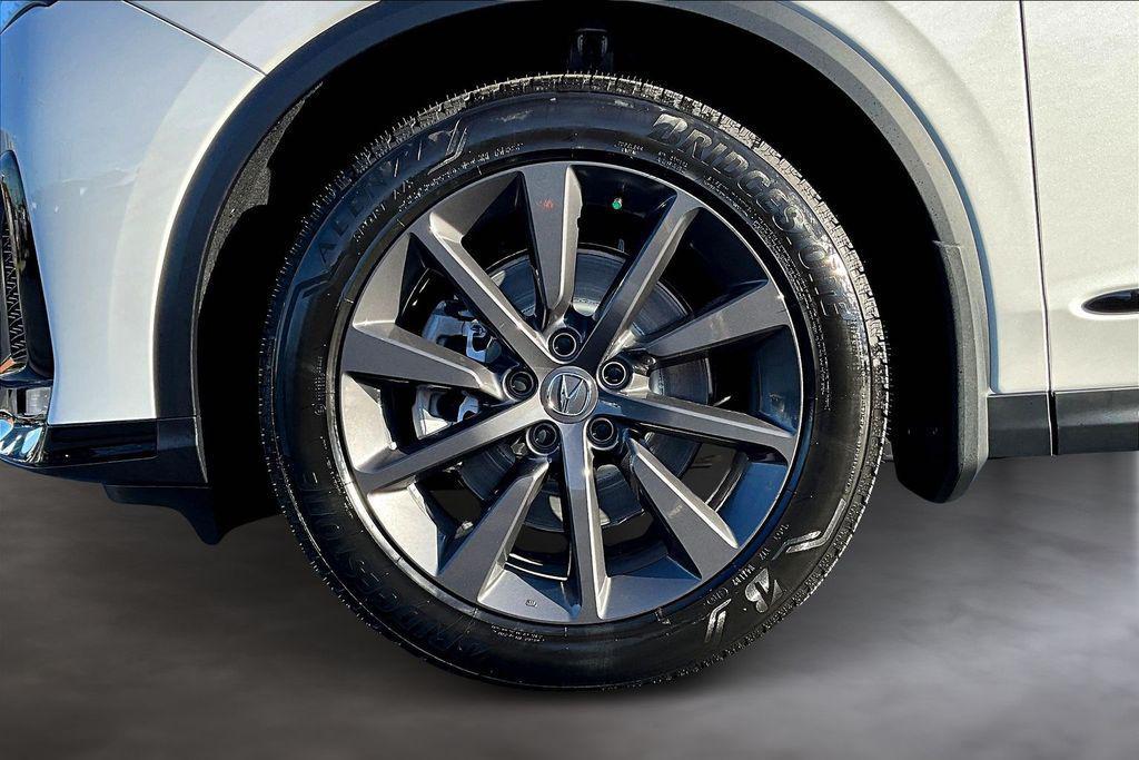 new 2026 Acura MDX car, priced at $64,450
