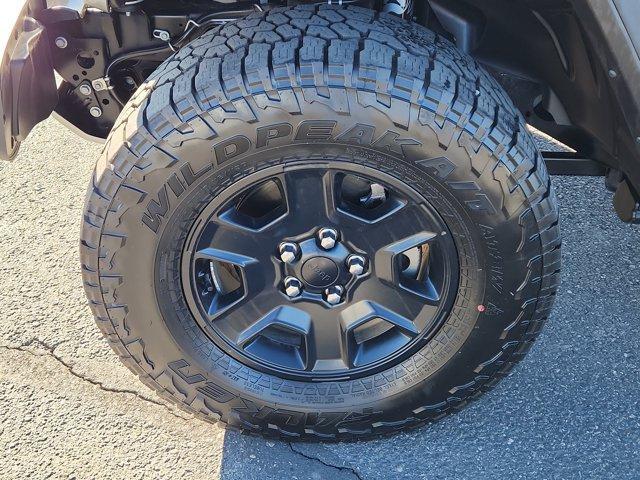 used 2023 Jeep Gladiator car, priced at $39,494