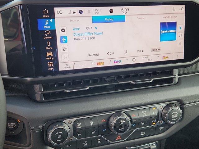 new 2025 Jeep Gladiator car, priced at $57,305