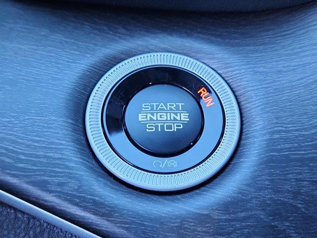 new 2025 Jeep Grand Cherokee car, priced at $54,235