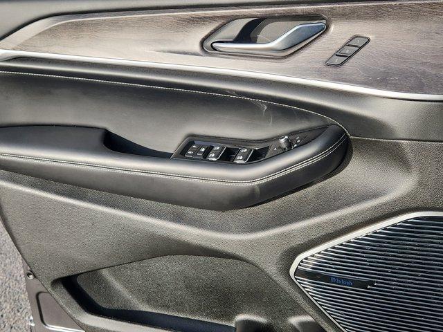 used 2022 Jeep Grand Cherokee L car, priced at $37,494