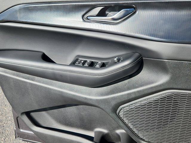 new 2025 Jeep Grand Cherokee car, priced at $48,375