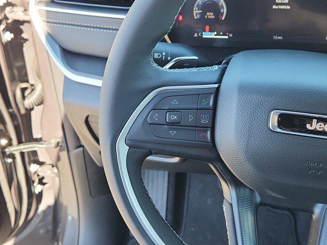 new 2025 Jeep Grand Cherokee car, priced at $48,375