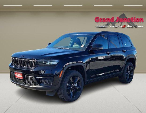 new 2025 Jeep Grand Cherokee car, priced at $48,375
