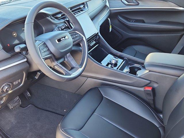 new 2025 Jeep Grand Cherokee car, priced at $54,235