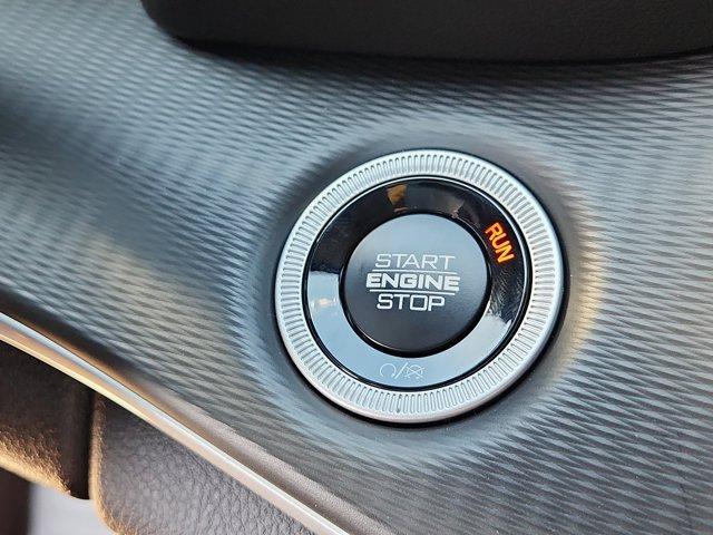 new 2025 Jeep Grand Cherokee car, priced at $46,230